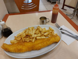 Smiley's Plaice food