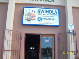 Kwindla Sports Bar Jazz Restaurant food