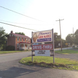 Shawnee Co Specialties Esterno