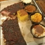 Dinosaur BBQ Cibo