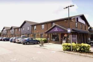 Premier Inn Sittingbourne Kent outside