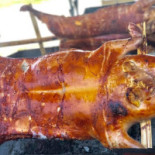 หมูหันกำนันประสิทธิ์ food
