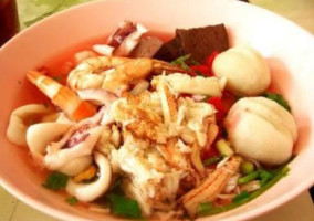 ร้านก๋วยเตี๋ยวคุณเกษ food