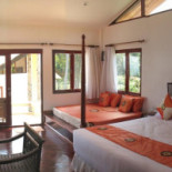 Khanom Hill Resort inside