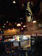 Angelo's Taverna food