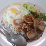 ผัดไทยไวโอลีน Cibo