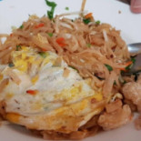 ผัดไทยไวโอลีน Cibo