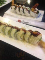 Sushi Kuchi food