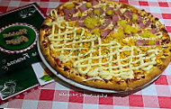 Nossa Pizza food