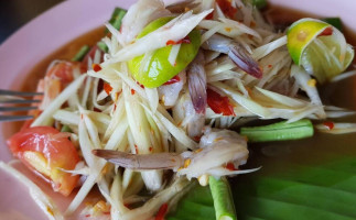 ร้านตำแรดแซ่บนัว เจ๊ต๊อกแต๊ก สาขาศรีเทพ food