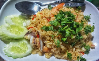 ครัวลุงรงโภชนา food