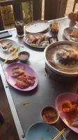 ตองหนึ่ง หมูกะทะ food