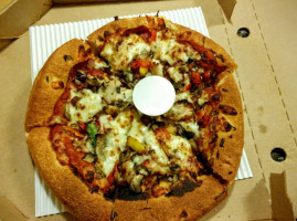 Pizza Hut food