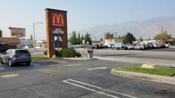 Mcdonald's outside