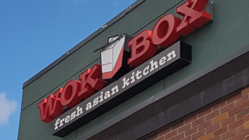 Wok Box inside