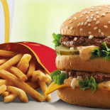 Mcdonald's Gyor, Vasvari Pal Utca Cibo