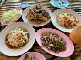 ร้านลาบเป็ดอุดร คำชะโนด ร้านใหม่เจ้าเก่า food