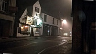 The Three Tuns outside