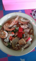 ก๋วยเตี๋ยวยายภู food