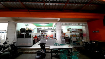 Warung Soto Blitar Mbak Prih inside