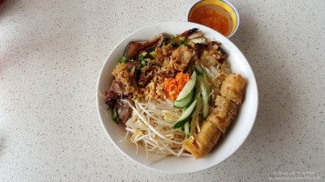 Pho Hong Vietnamese Restaurant food