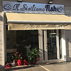 Il Siciliano Fish outside