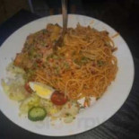 Halal Cafe Dentro