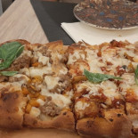 Pizzeria I Vesuviani Comida