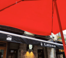 Leizea Taberna outside