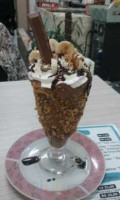 Larica Lanches E Sorveteria food