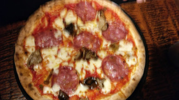 Rua Wood Fired Pizza food