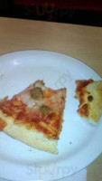 Peter Piper Pizza food