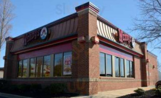 Wendy's inside