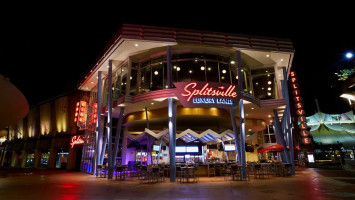 Splitsville Orlando Dining Only outside