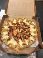 Pizza Hut food