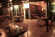 Aroma Resto inside