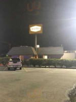 Denny's outside