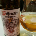 Partenope Nourriture