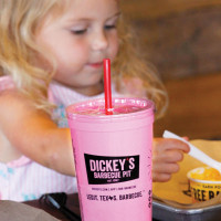 Dickey's Barbecue Pit outside