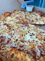 Domino's Pizza food