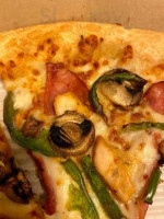 Pizza Hut food