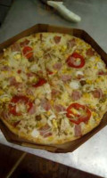 Nossa Pizza food