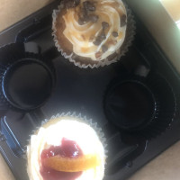 Gigi's Cupcakes food