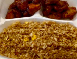 Wings 'n ' Rice food