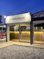 burger house mauguio food