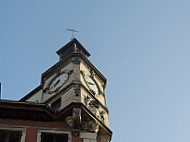 L'horloge De St Leger inside