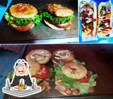 Burguers Aguilar food