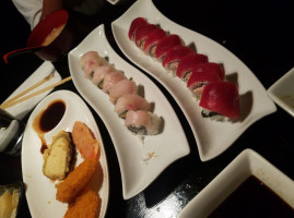 Yume Sushi food