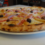 PIZZA SQUARE Cibo
