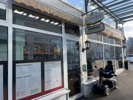 Uludag Bistro - Doner Kebab outside